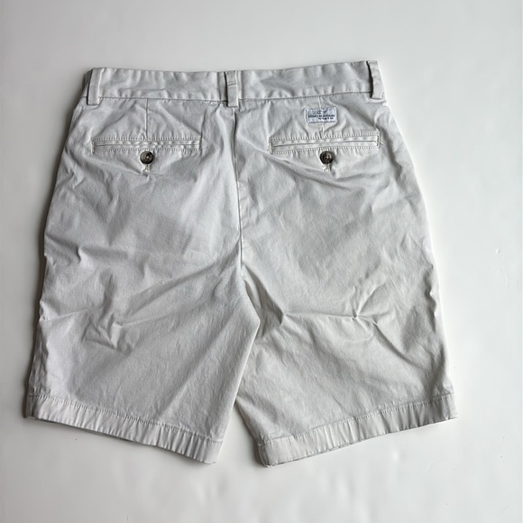 Vineyard Vines Men's tan khaki Chino Shorts sz 28 - Picture 2 of 4